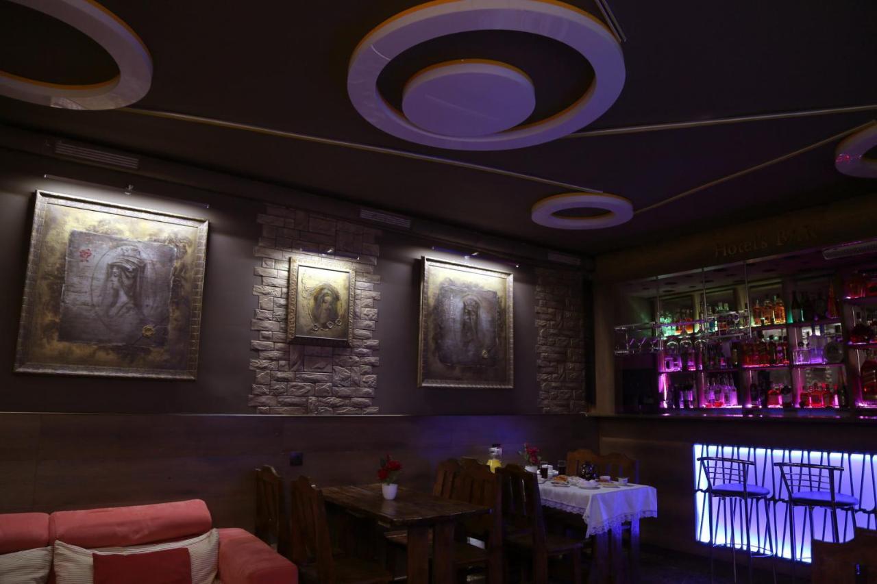 Nava Hotel Γιερεβάν Εξωτερικό φωτογραφία