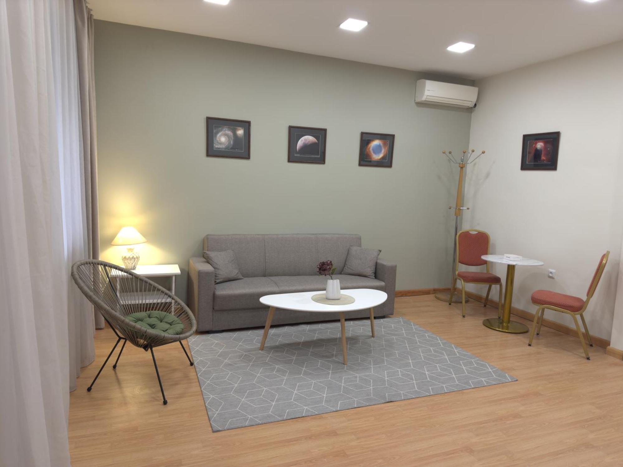 Nava Hotel Γιερεβάν Εξωτερικό φωτογραφία