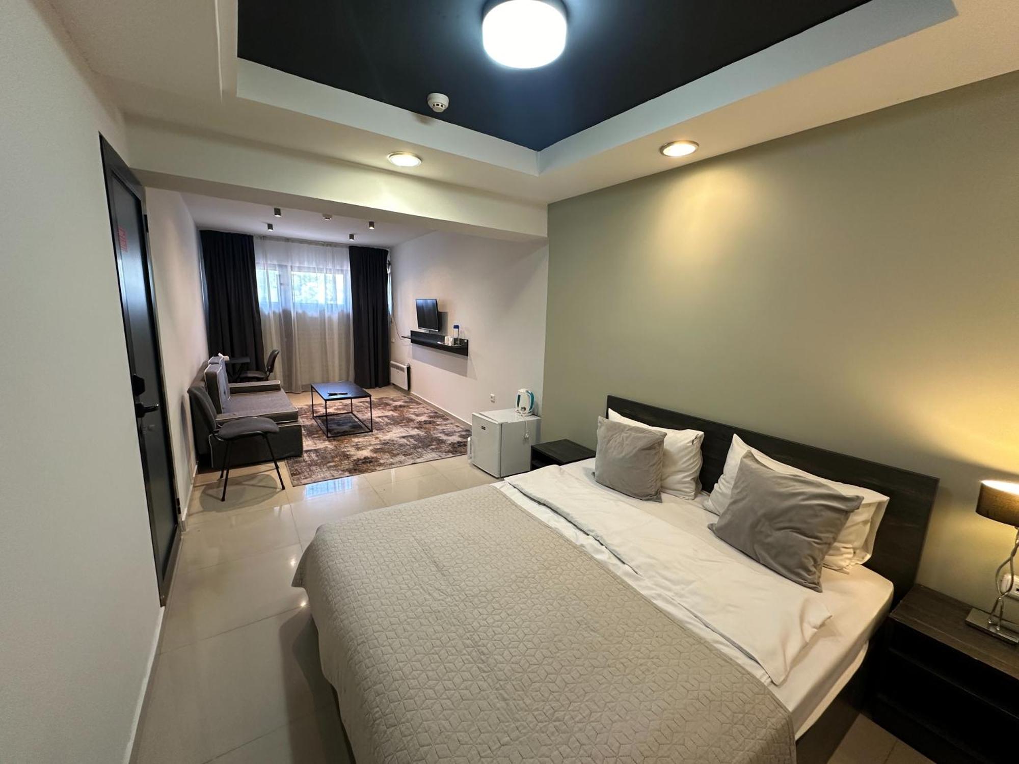 Nava Hotel Γιερεβάν Εξωτερικό φωτογραφία