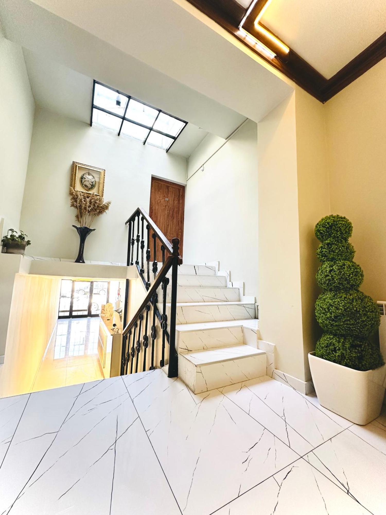 Nava Hotel Γιερεβάν Εξωτερικό φωτογραφία